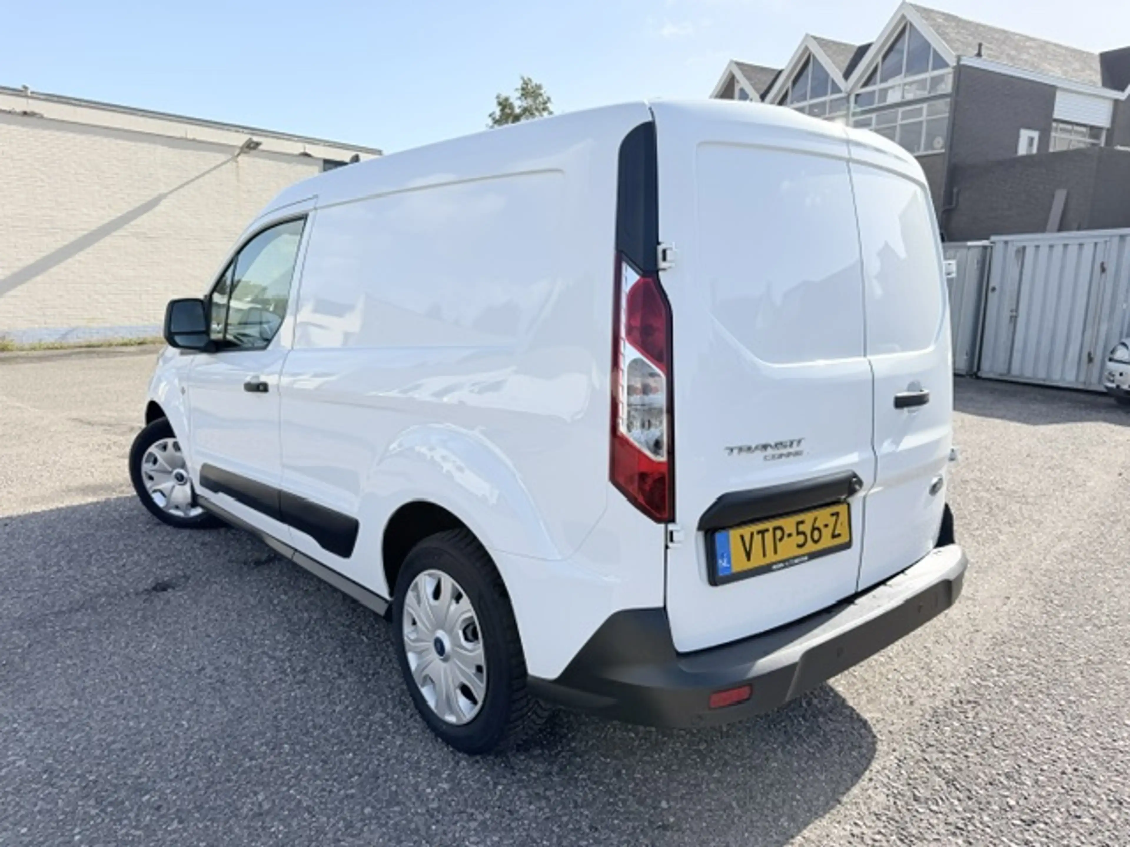 Ford Transit Connect 1.5 EcoBlue L1 Trend ! 73 kw ! CAMERA-PDC- KLIMA CONTROL-APPLE CARPLAY !! Bj 2023 !! — photo 9