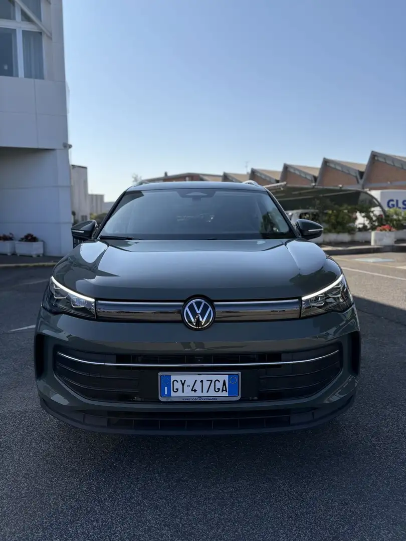 Volkswagen Tiguan 1.5 TSI eHybrid DSG Edition Plus Verde - 2