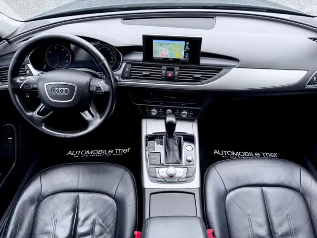 Audi A6 view 11