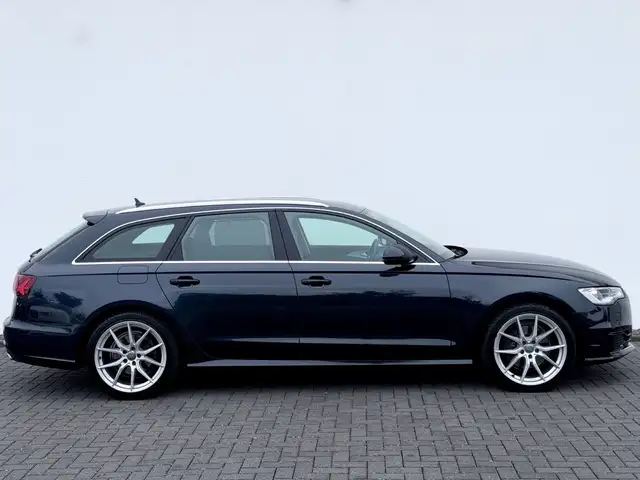 Audi A6 view 4