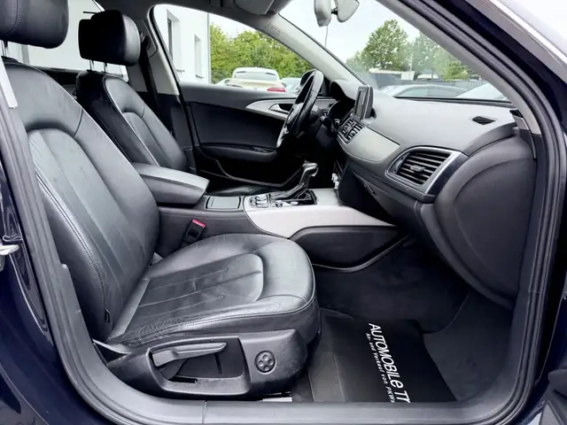 Audi A6 view 13