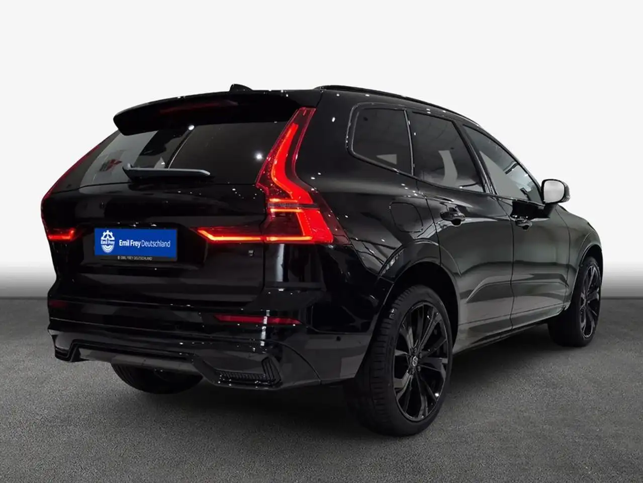 Volvo XC60 2025