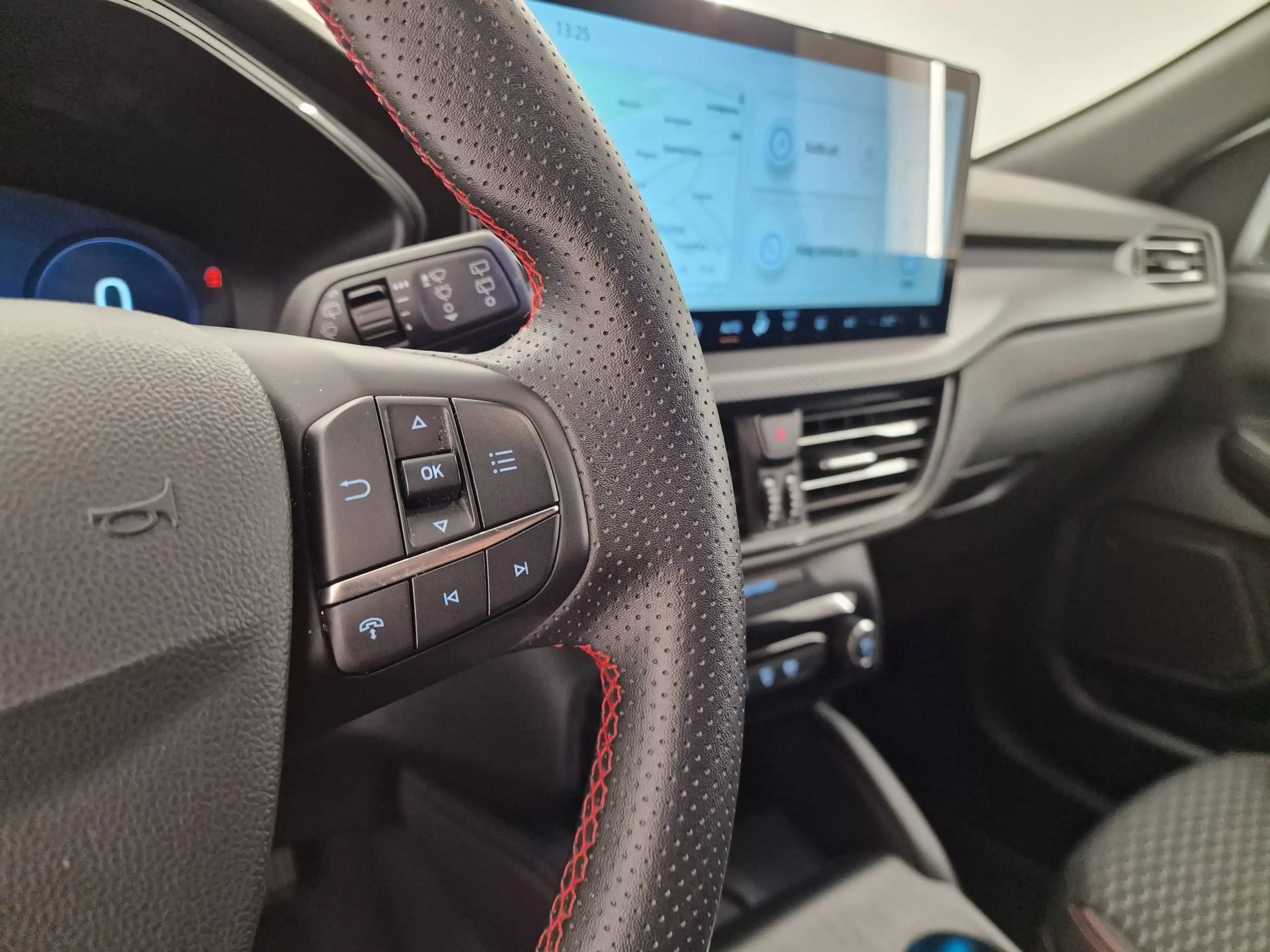 Ford Kuga ST-LINE HYBRID AUTOMAAT 19000KM!!!! — photo 10