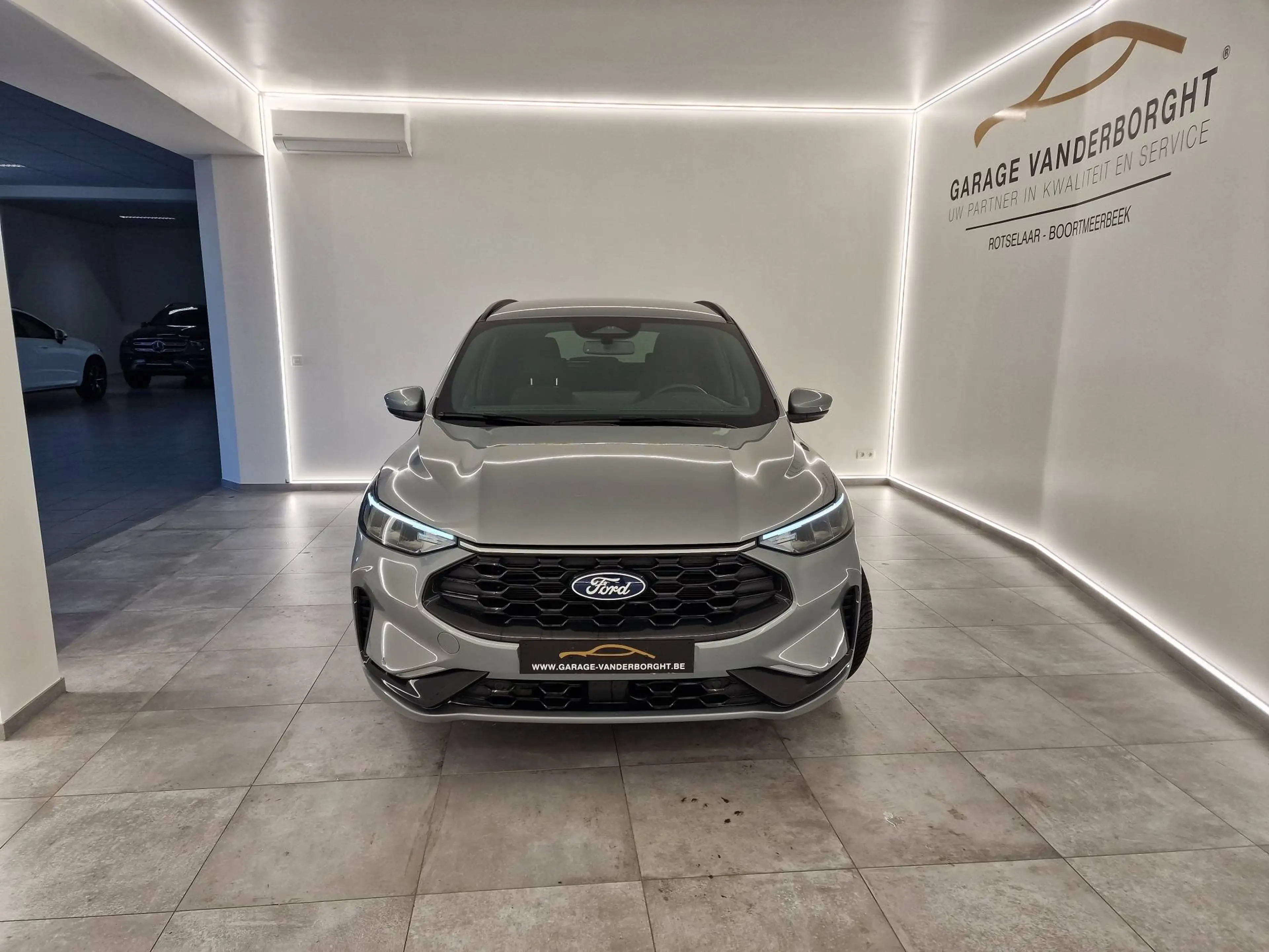 Ford Kuga ST-LINE HYBRID AUTOMAAT 19000KM!!!! — photo 2