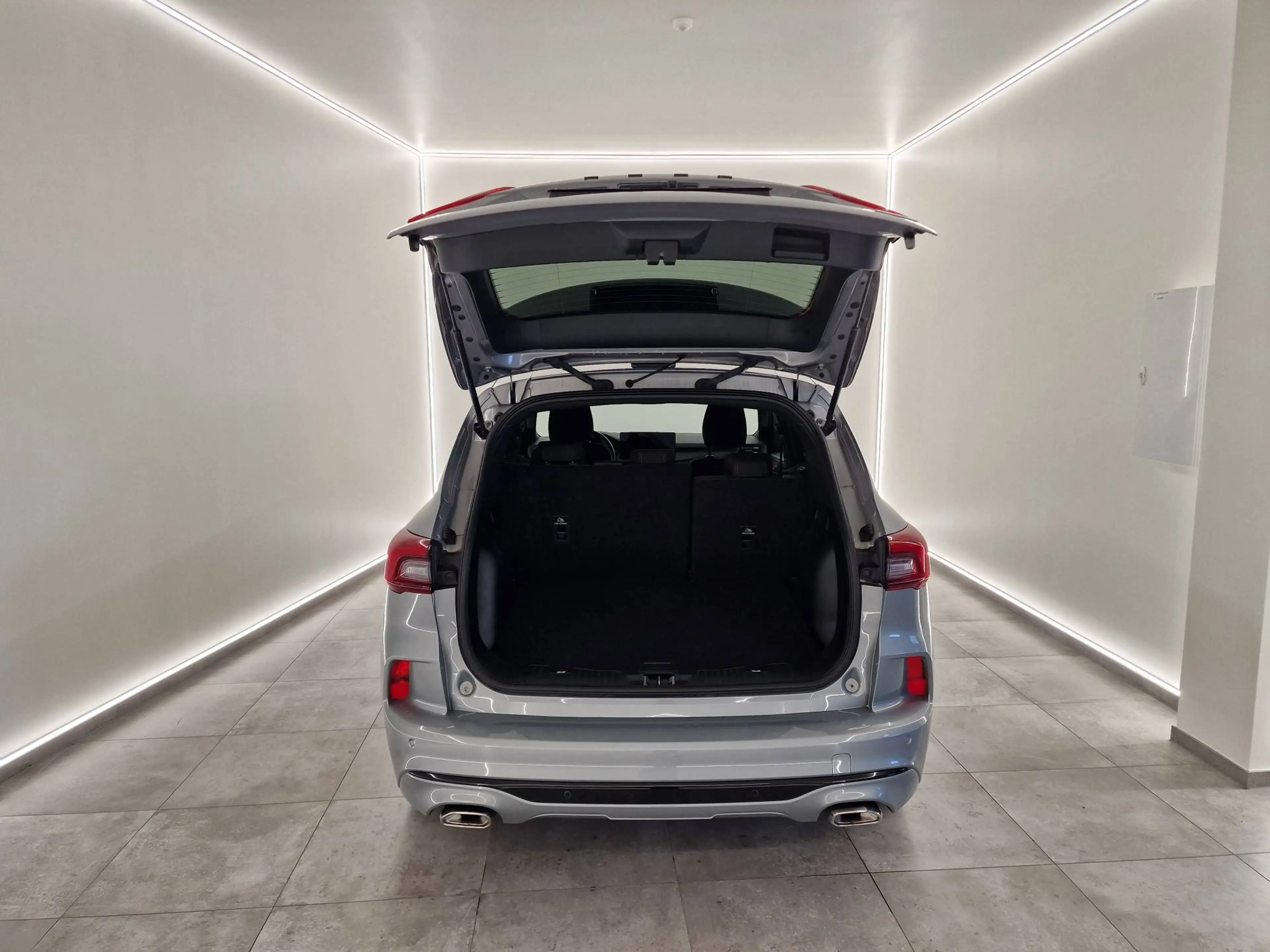 Ford Kuga ST-LINE HYBRID AUTOMAAT 19000KM!!!! — photo 4