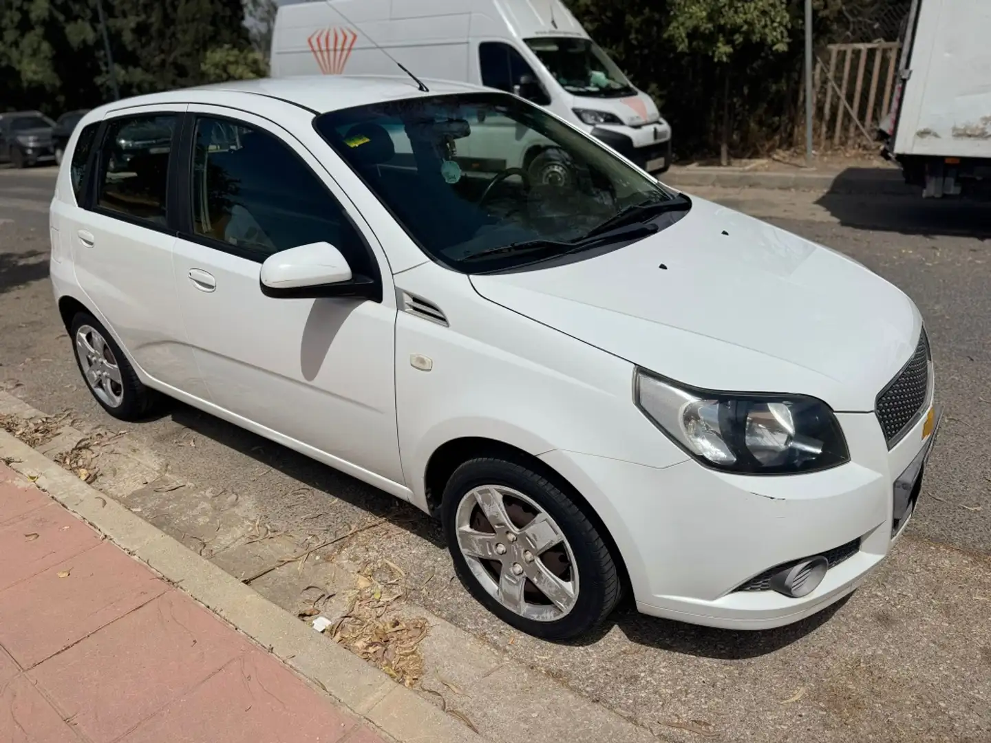 Chevrolet Aveo 1.2 16v LS Blanco - 2