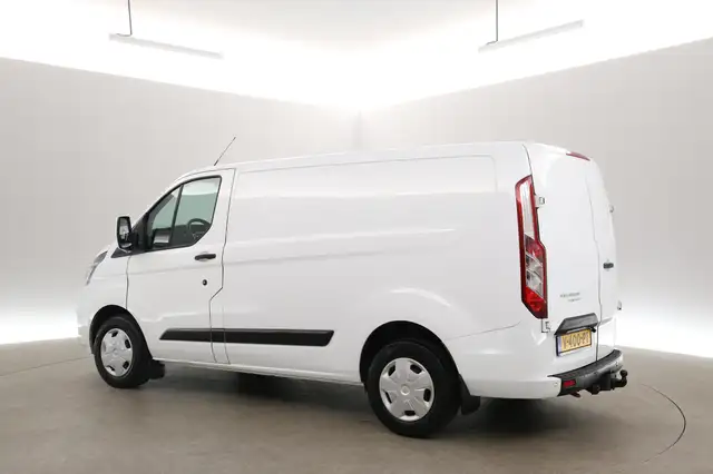 Ford Transit Custom view 4