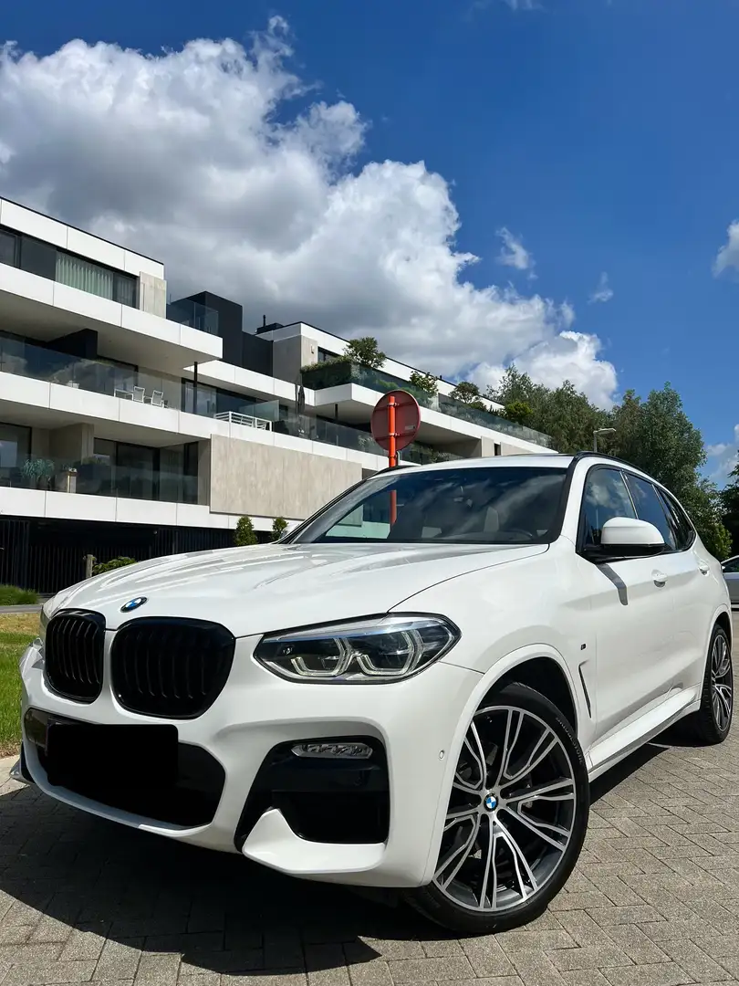 BMW X3 xDrive20i M-Pakket•Pano•21”Velgen•Camera Wit - 1