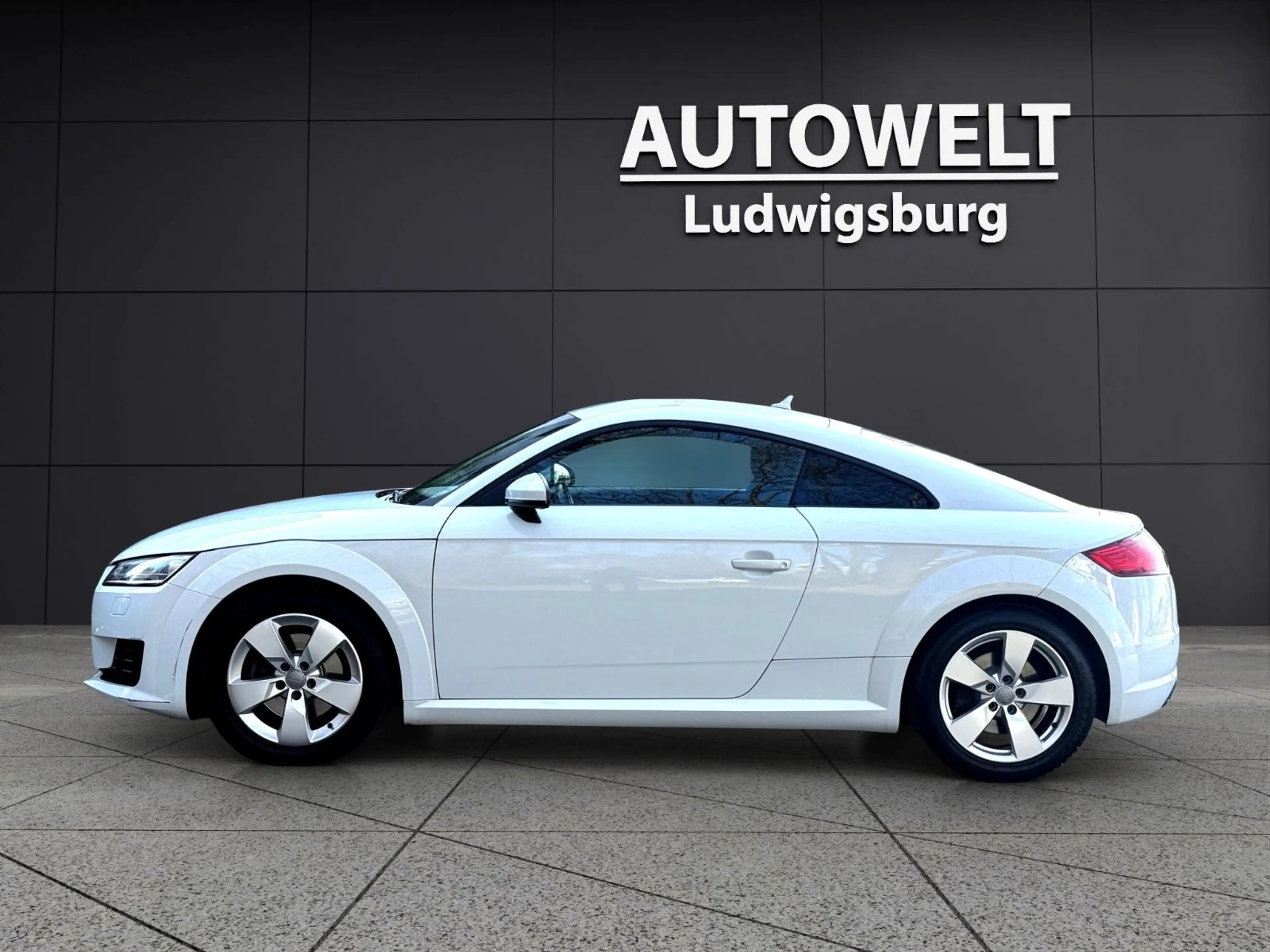 Audi TT Coupe 2.0 TFSI S-Tronic — photo 8