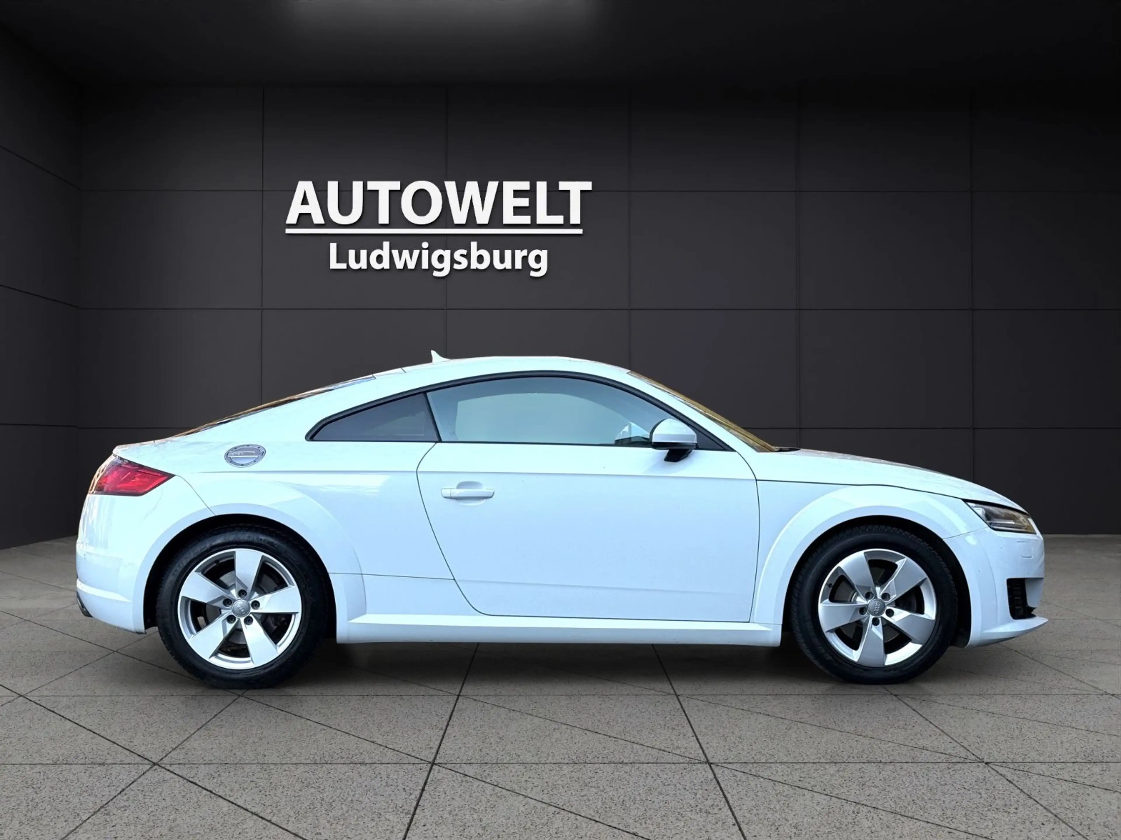 Audi TT Coupe 2.0 TFSI S-Tronic — photo 4