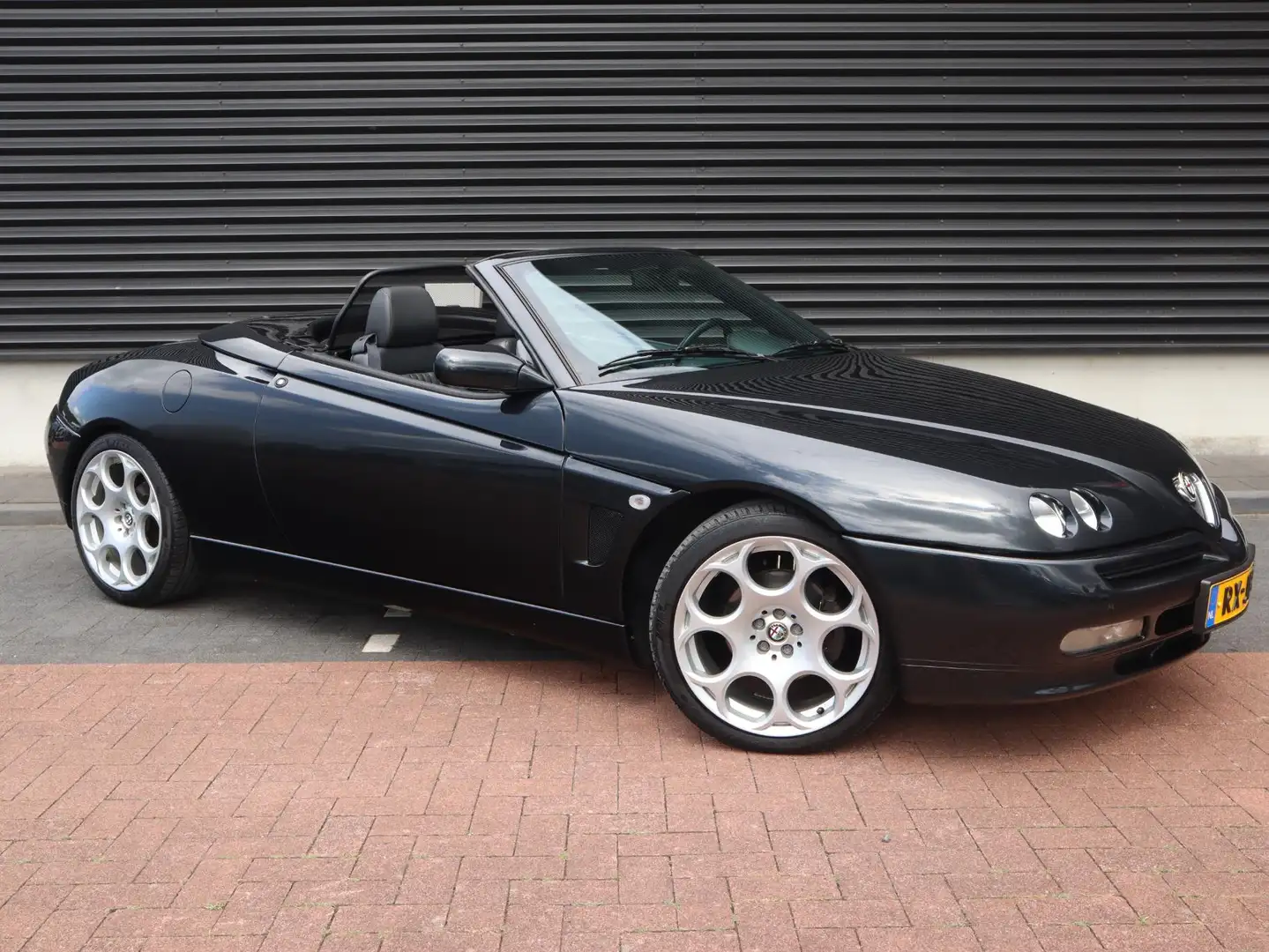 Alfa Romeo Spider 3.0-12V V6 | Leder | Centrale deurvergrendeling | Zwart - 2