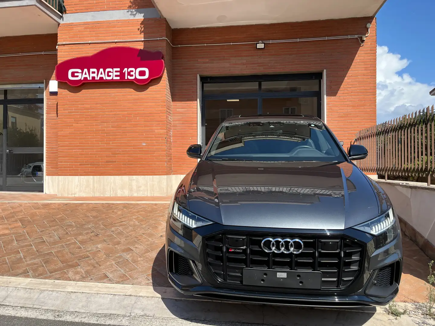 Audi SQ8 S-line premium led 22" matrix Grigio - 1