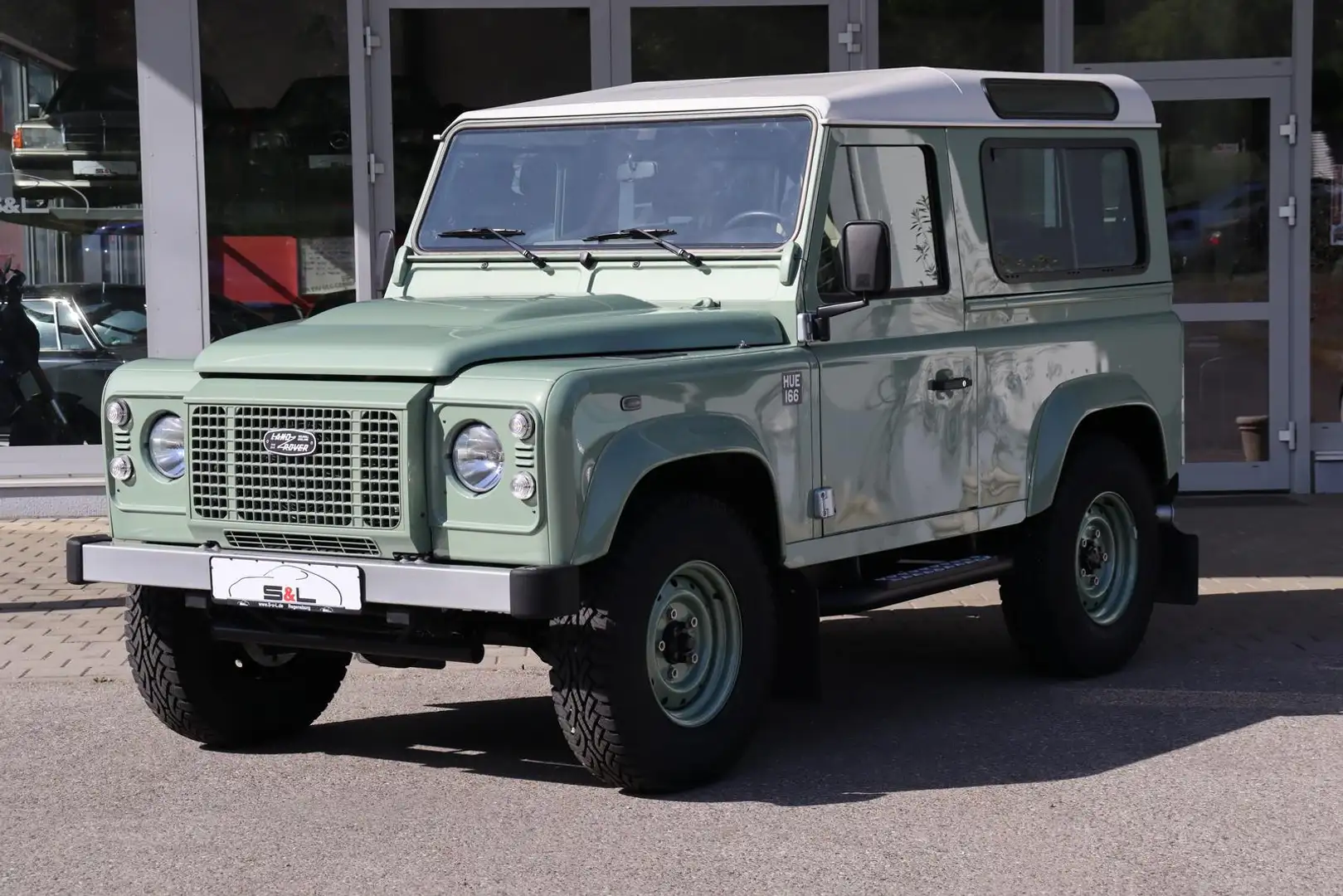Land Rover Defender 90 2.2 Td4 Heritage Edition - 6.350km ! Vert - 1