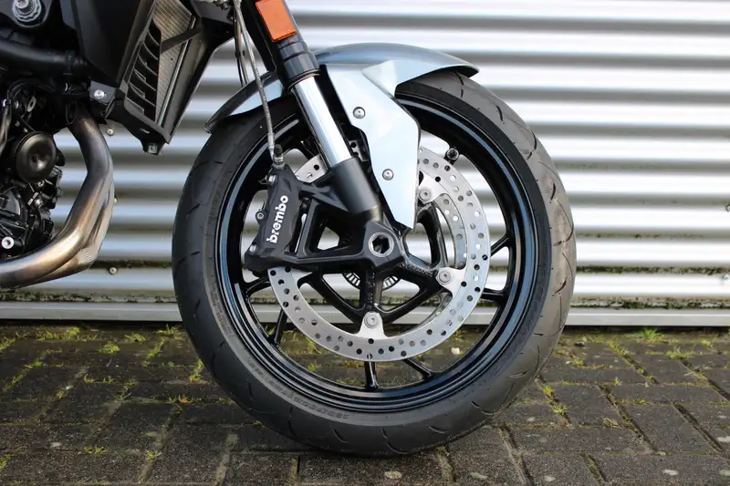 BMW F 900 R - foto 7