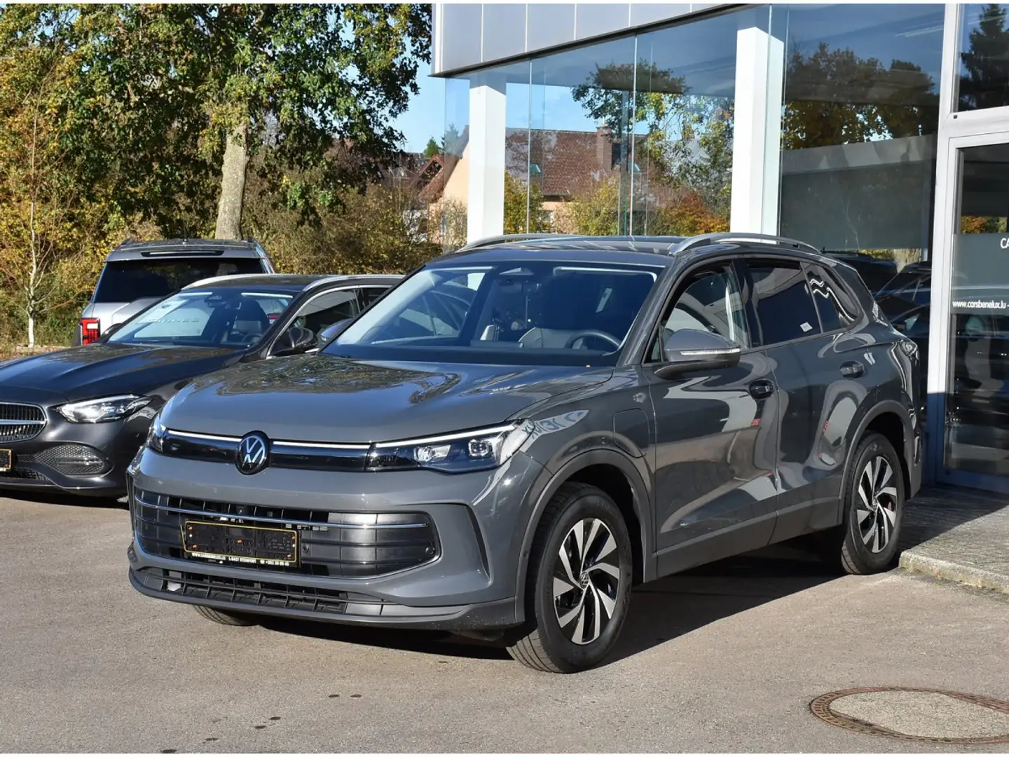 Volkswagen Tiguan 1.5 TSI eHybrid PHEV Life CUIR MEMO TRAVEL ATT RMQ Gris - 2