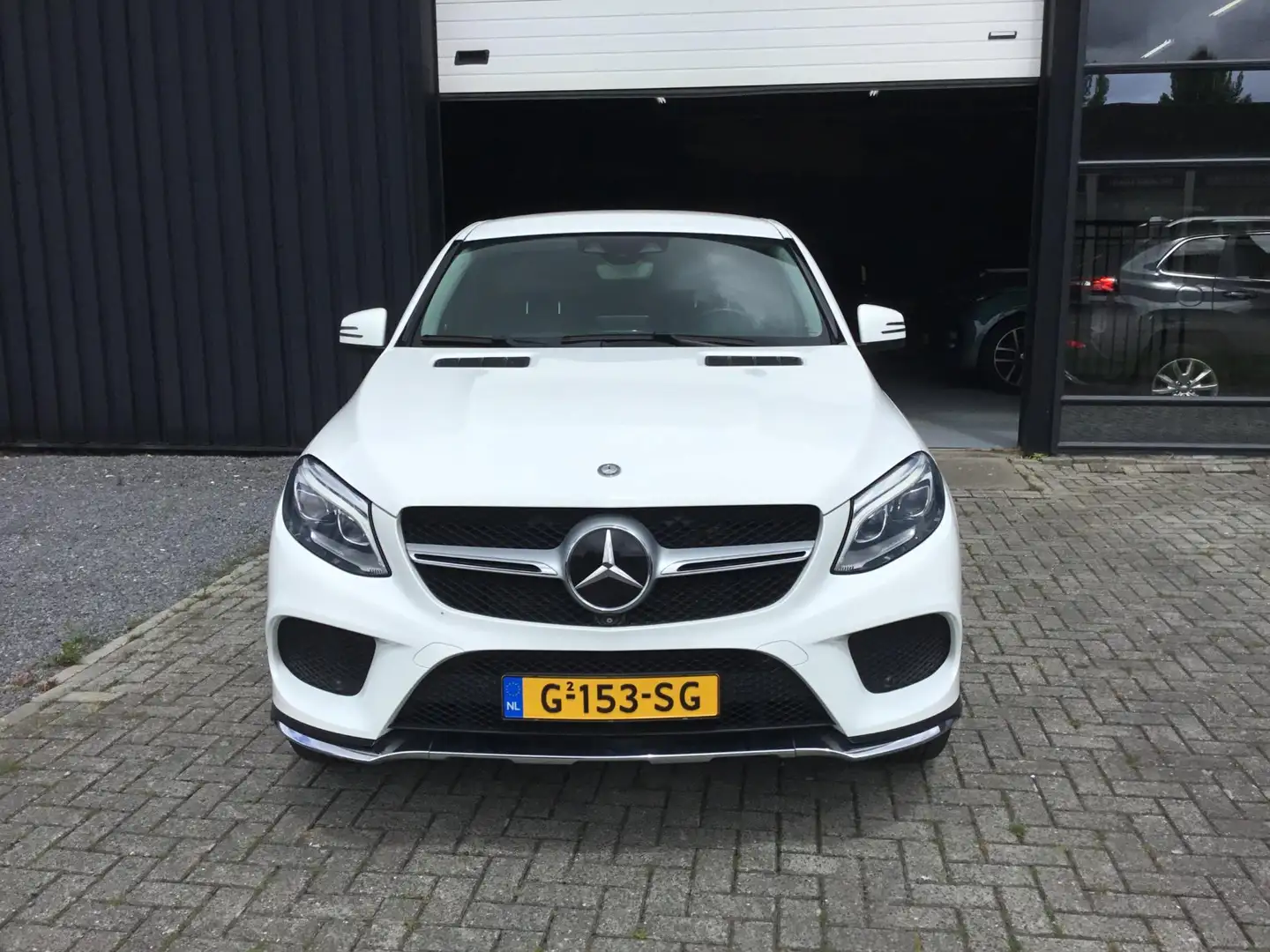 Mercedes-Benz GLE 400 Coupé 4MATIC Wit - 2