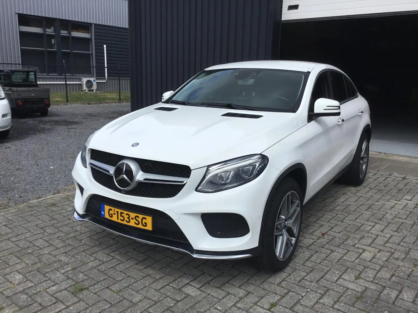 Mercedes-Benz GLE 400 Coupé 4MATIC Wit - 1