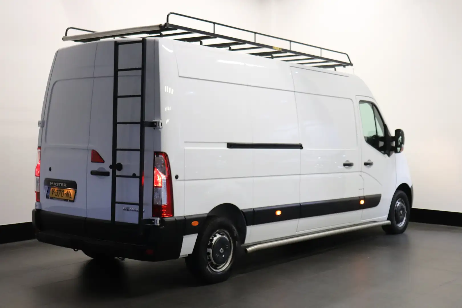 Renault Master T35 2.3 dCi 170PK L3H2 EURO6 2 x Schuifdeur - Clim Wit - 2