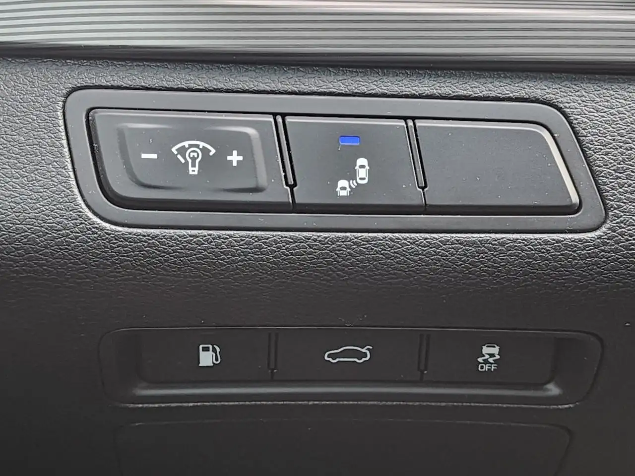 Hyundai SONATA снимка Hyundai SONATA
