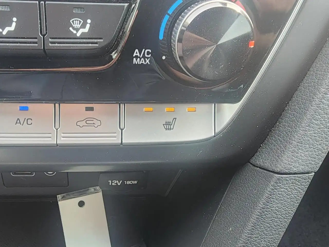 Hyundai SONATA снимка Hyundai SONATA