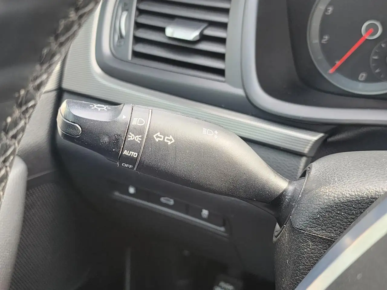 Hyundai SONATA снимка Hyundai SONATA