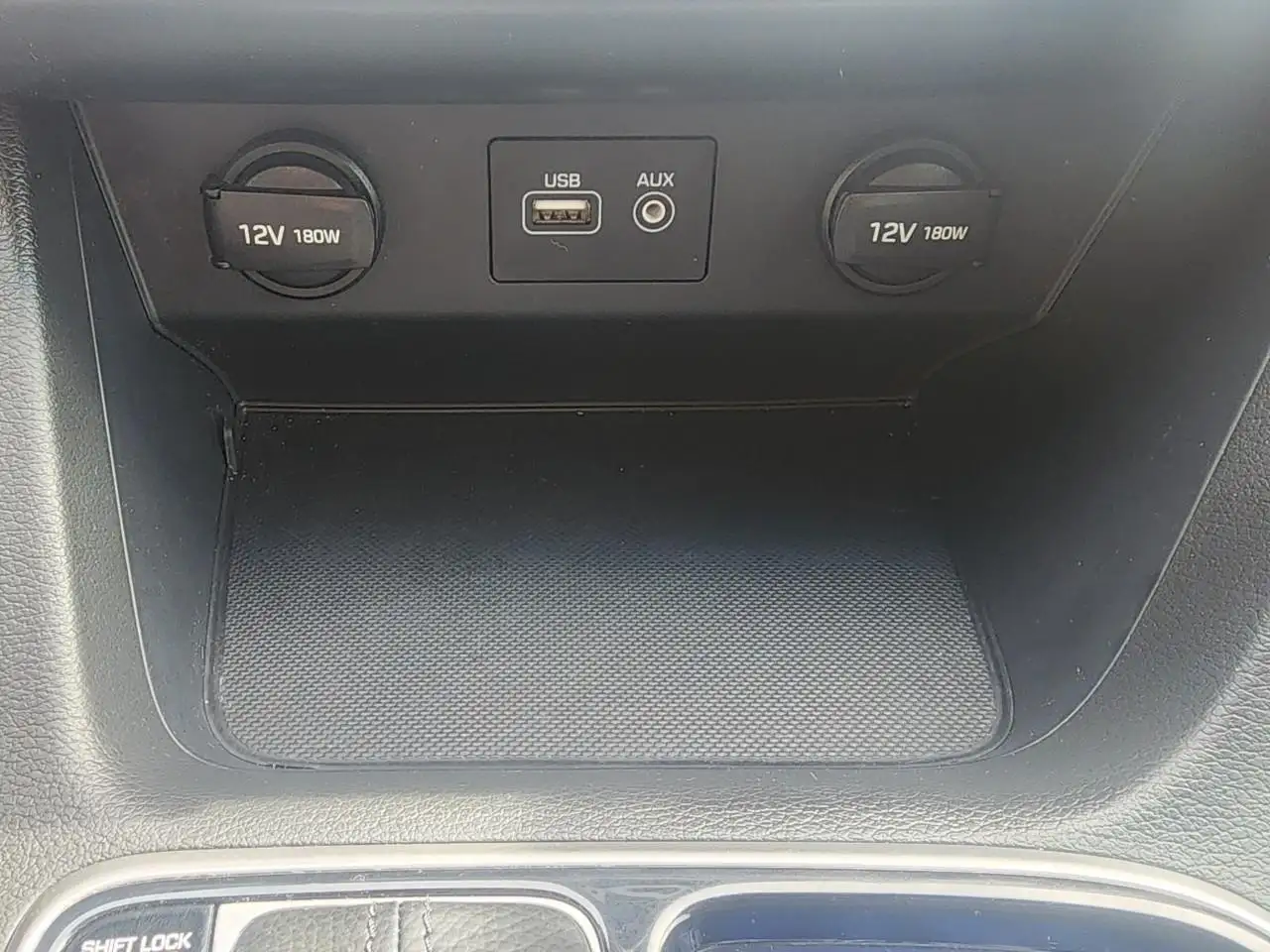 Hyundai SONATA снимка Hyundai SONATA
