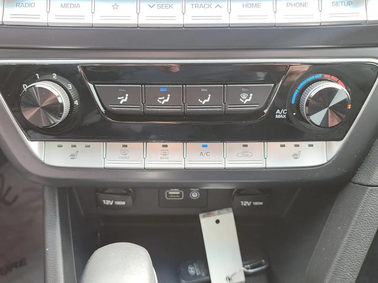 Hyundai SONATA снимка Hyundai SONATA