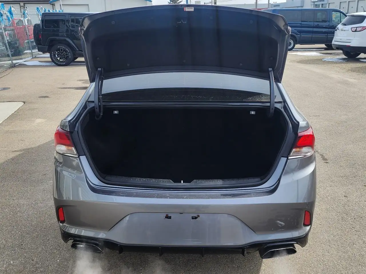 Hyundai SONATA снимка Hyundai SONATA