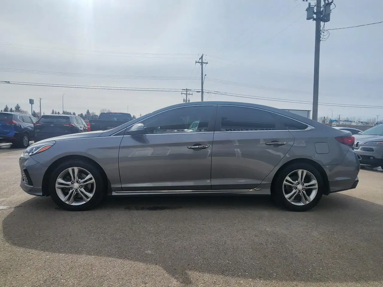 Hyundai SONATA снимка Hyundai SONATA