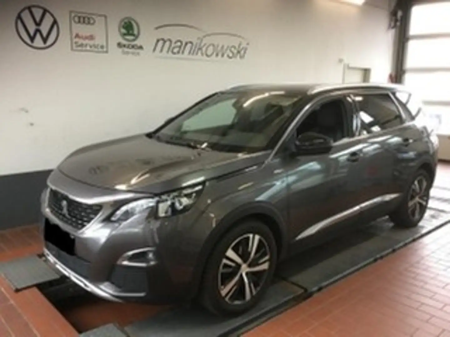 Peugeot 5008 1.6THP 165 *Allure-GT Line/ 7-Sitzer*AHK+BT+LED+PD Grau - 1