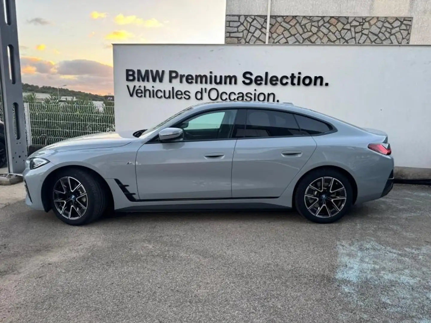 BMW 528 eDrive35 286ch M Sport Gris - 2