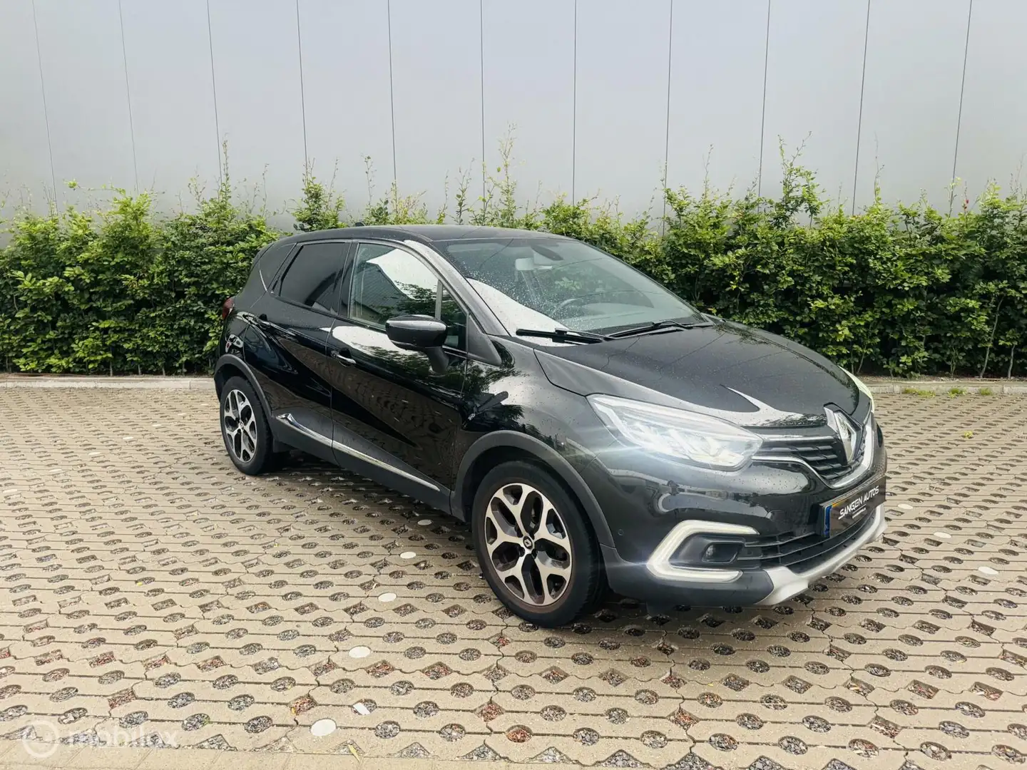 Renault Captur 1.2 TCe Intens Automaat Camera Trekhaak PDC Noir - 2