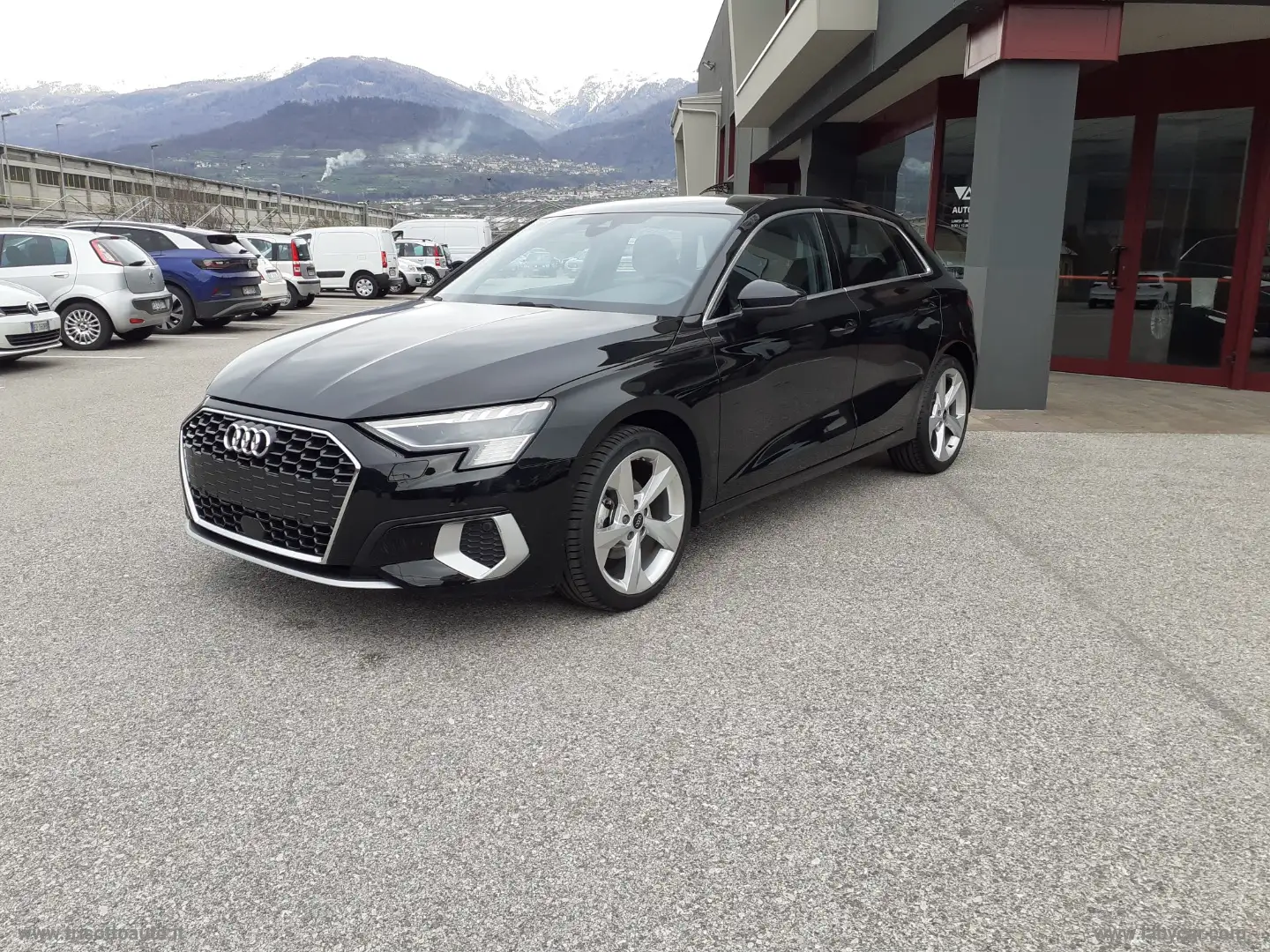 Audi A3 SPORTBACK 35 TFSI 150CV S tronic Business Advanc. Nero - 2