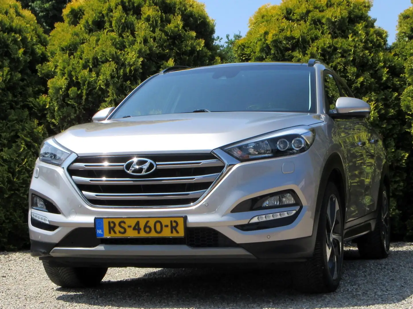 Hyundai TUCSON 1.6 T-GDi Premium 4WD Automaat*Leder*Trekhaak* Grijs - 2