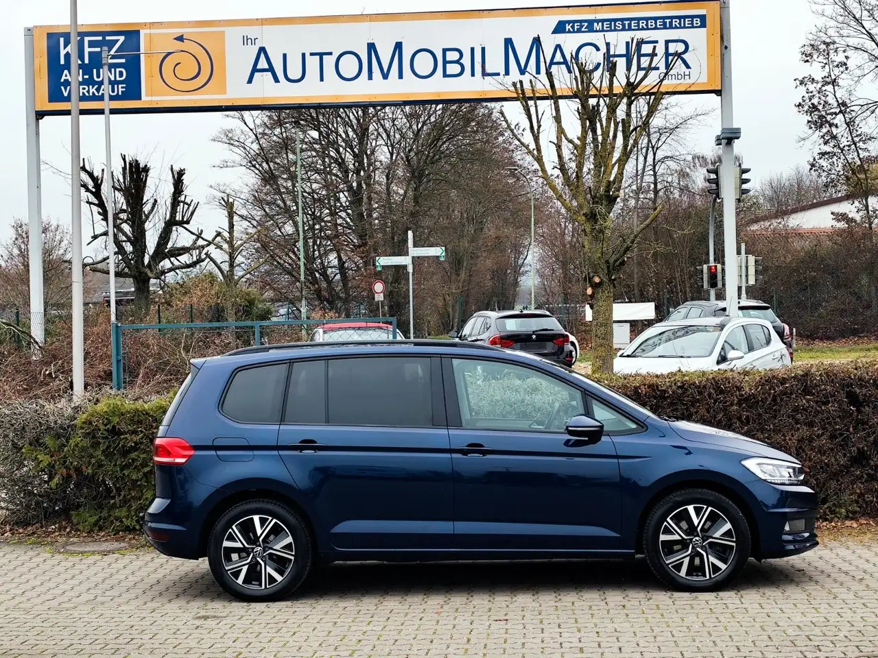 Volkswagen Touran Comfortline 1,5 DSG Easy Open 7 Sitzer, миниатюра 9