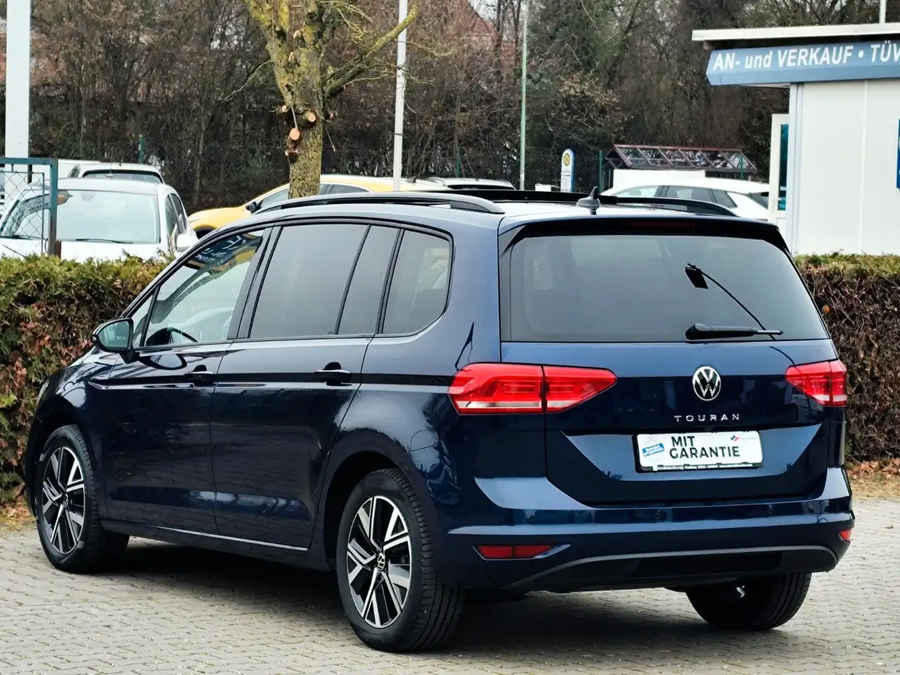 Volkswagen Touran Comfortline 1,5 DSG Easy Open 7 Sitzer, миниатюра 6