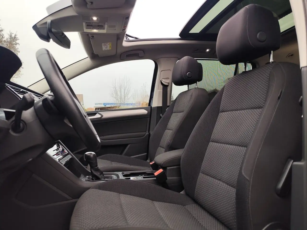 Volkswagen Touran Comfortline 1,5 DSG Easy Open 7 Sitzer, миниатюра 11