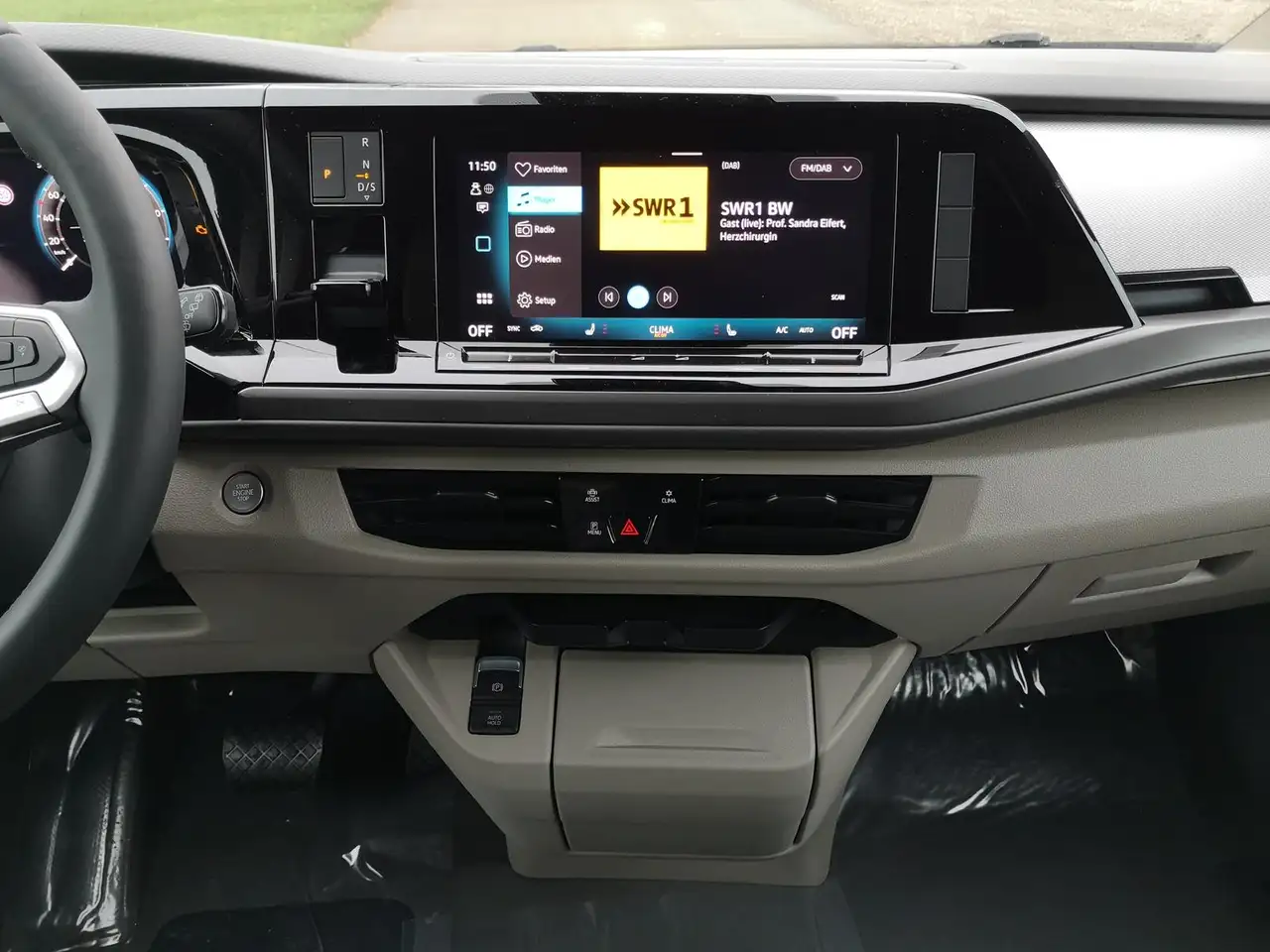 Volkswagen T7 Multivan 1,5eHybrid DSG 4Motion Sport Edition Komfort KÜ 7, миниатюра 7