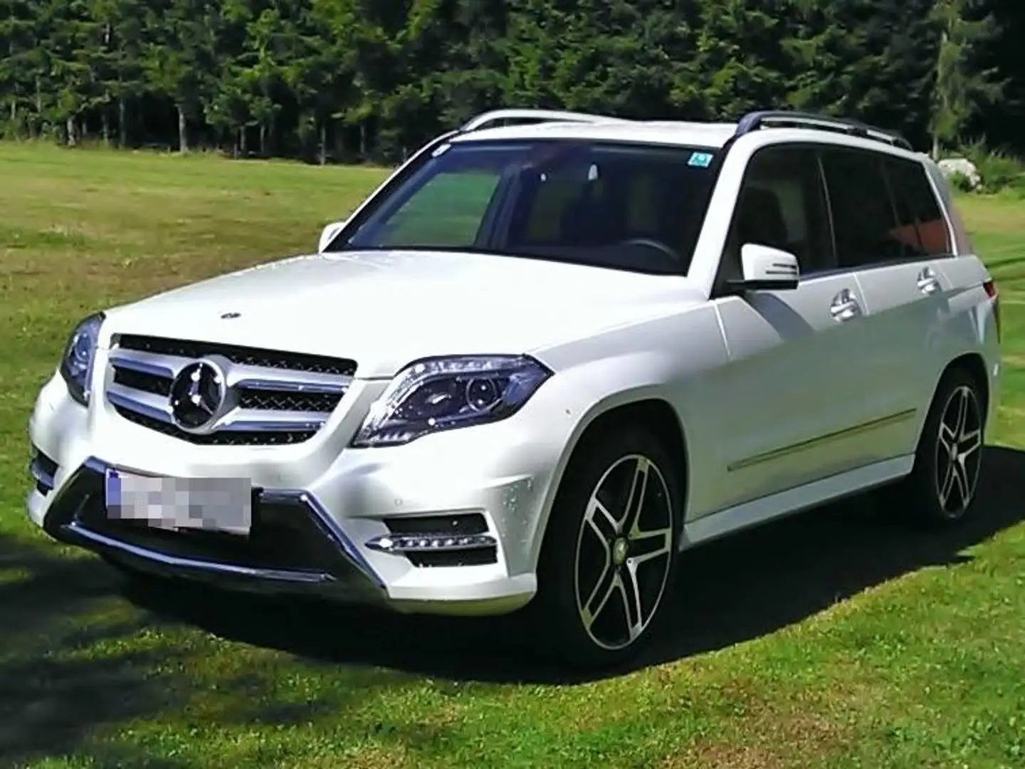 Mercedes-Benz GLK 250 AMG-Paket 4MATIC A-Edition Plus Winterreifen NEU Weiß - 1