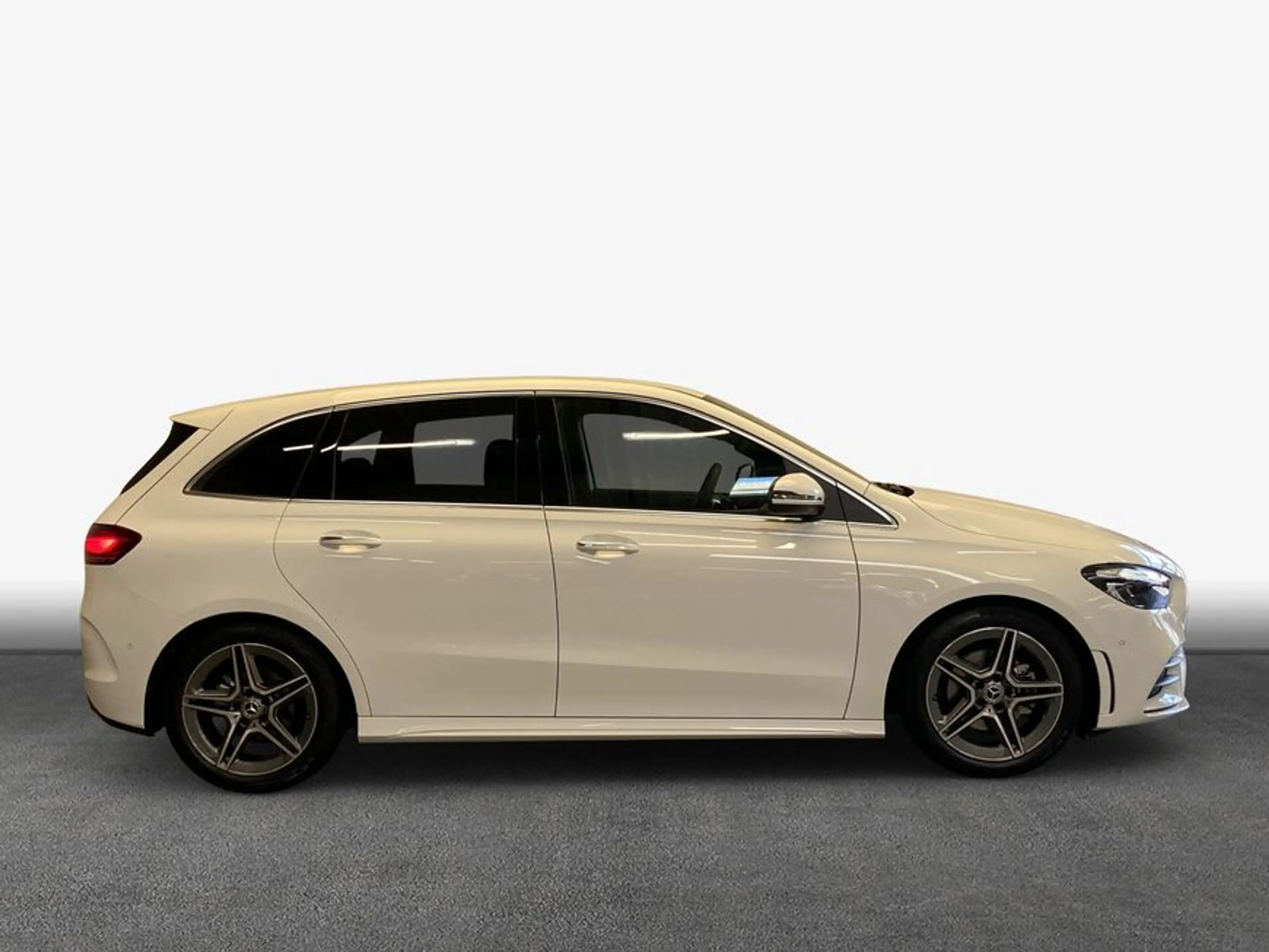 Mercedes-Benz B 200 B-Klasse — photo 4