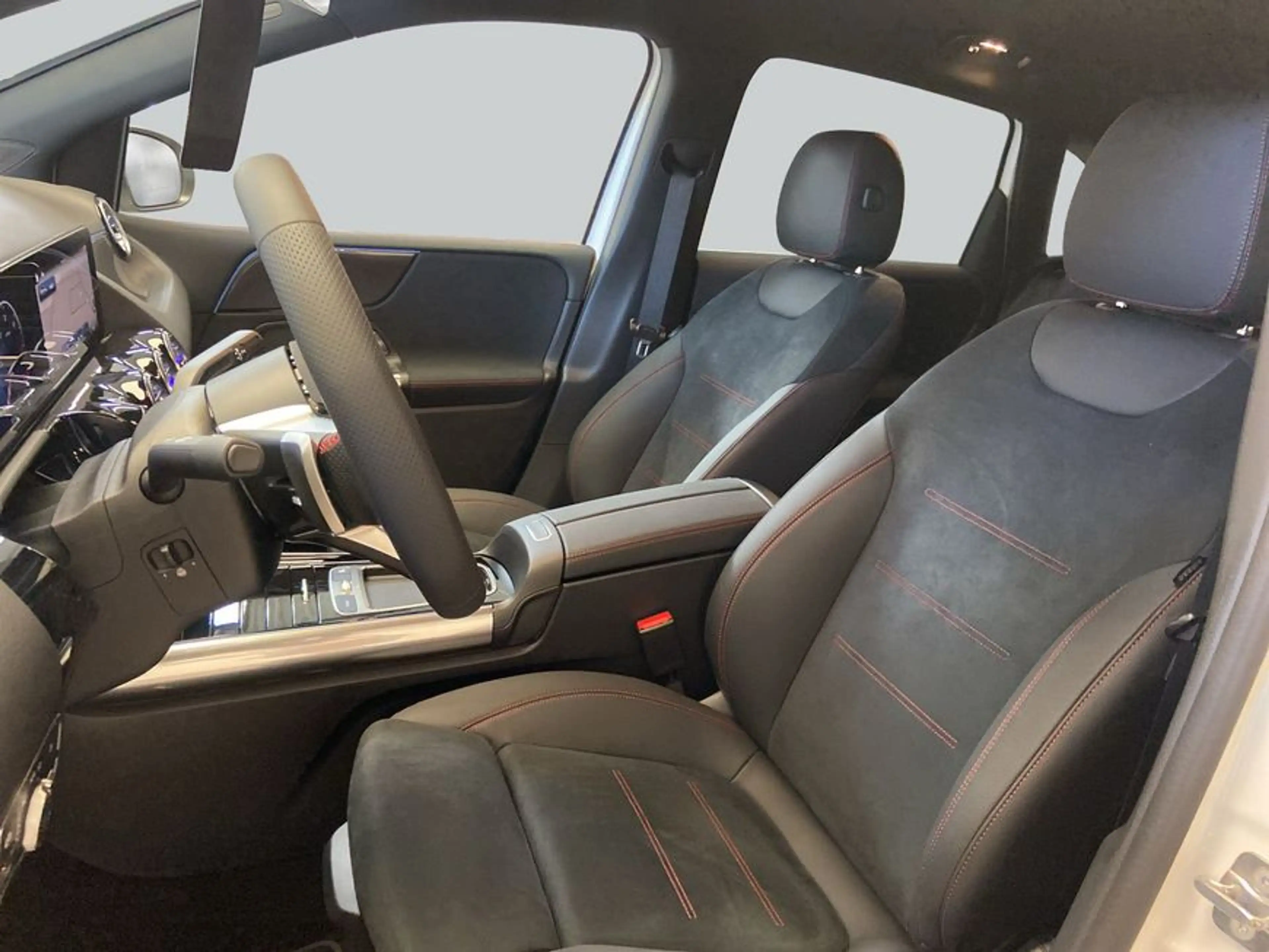 Mercedes-Benz B 200 B-Klasse — photo 10