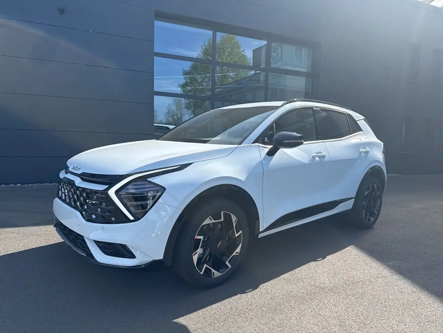 Kia Sportage 1.6T 48V 2WD DCT GT-LINE STD Weiß - 1