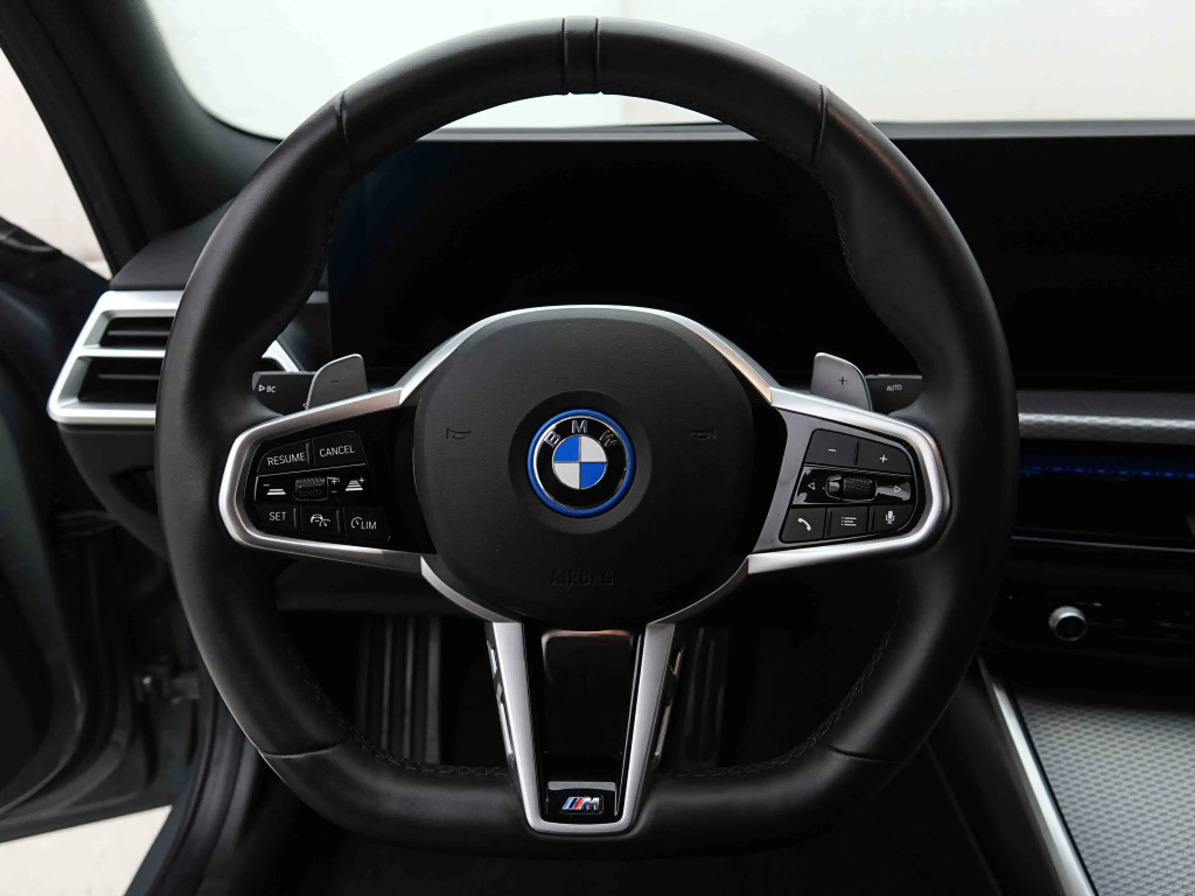 BMW 330 330eAS PHEV 292 | EV Range 80km | M Sport | Leather | Innovation — photo 10