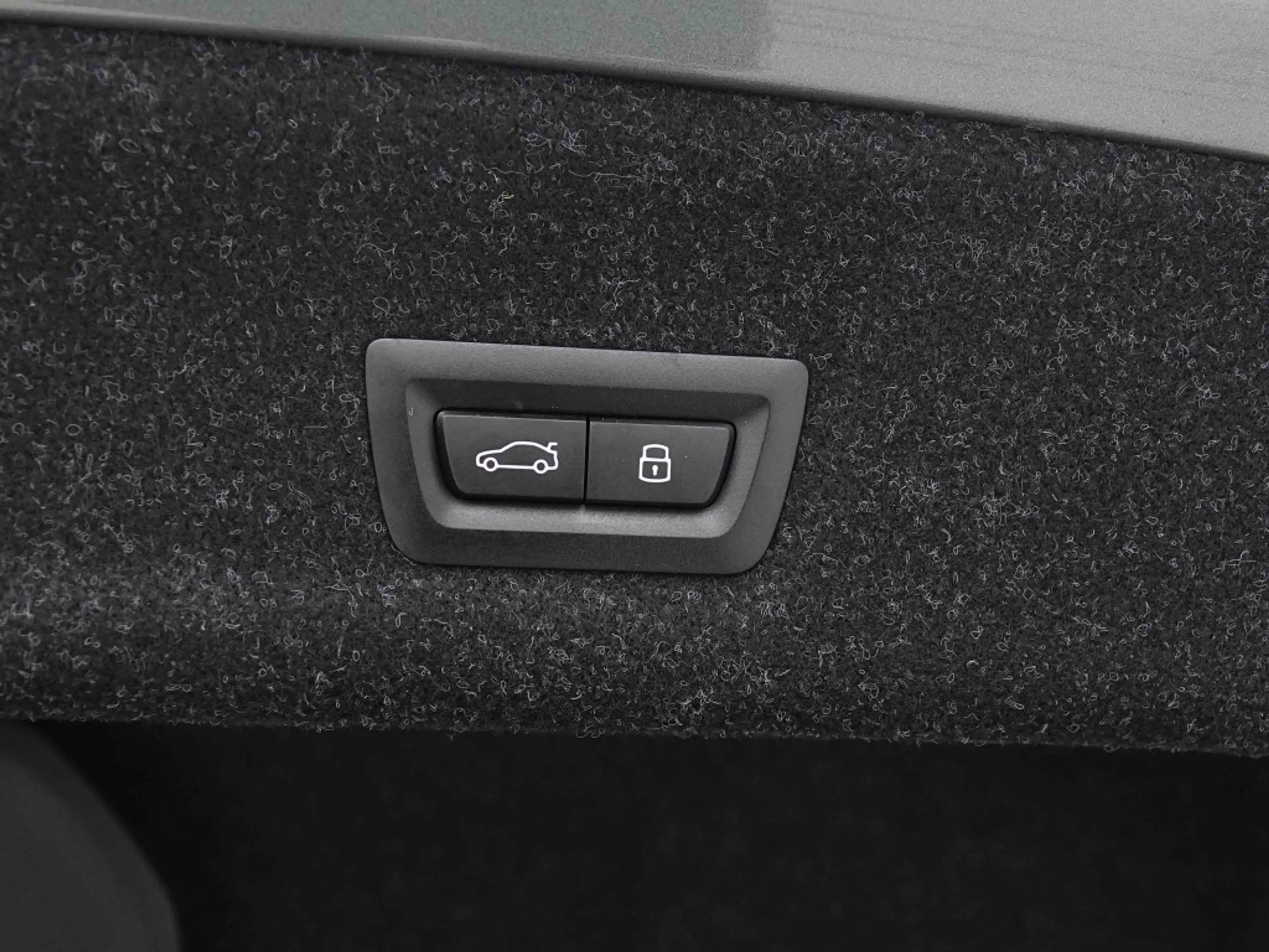 BMW 330 330eAS PHEV 292 | EV Range 80km | M Sport | Leather | Innovation — photo 7