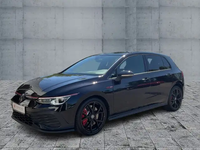Volkswagen Golf view 2