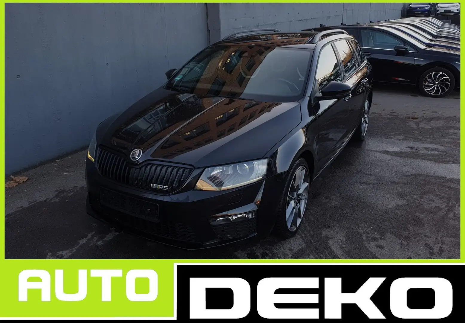 Skoda Octavia 2.0 TDI DSG RS Combi Navi/Xenon/Tempo/18 Schwarz - 1