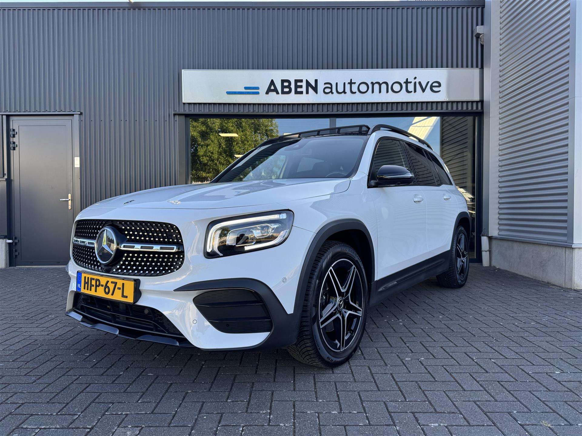 Mercedes-Benz GLB 200