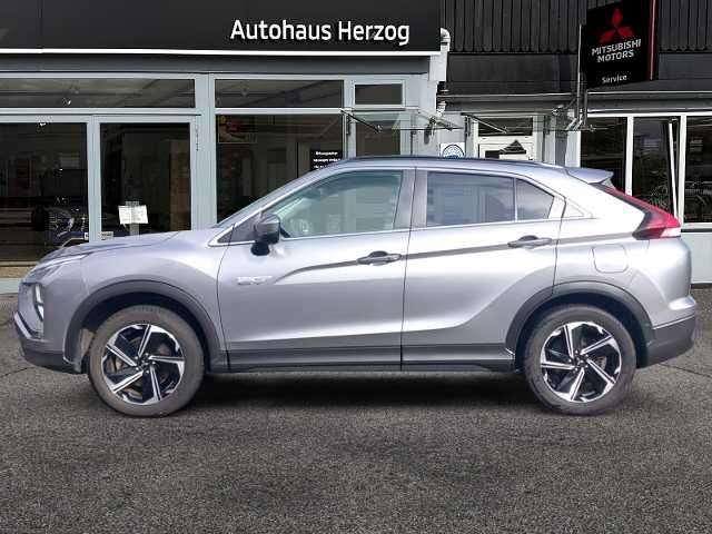 Mitsubishi Eclipse Cross Plug-in Hybrid BASIS 2.4 MIVEC 4WD