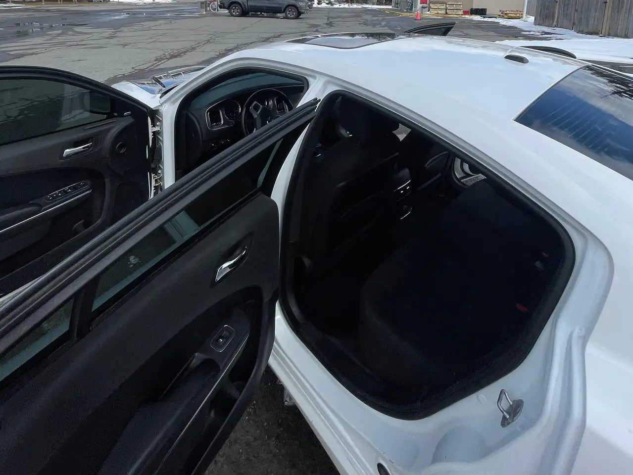 Dodge Charger снимка Dodge Charger