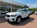 Volvo XC40 B3 Benzin Core Automatik Wit - thumbnail 4